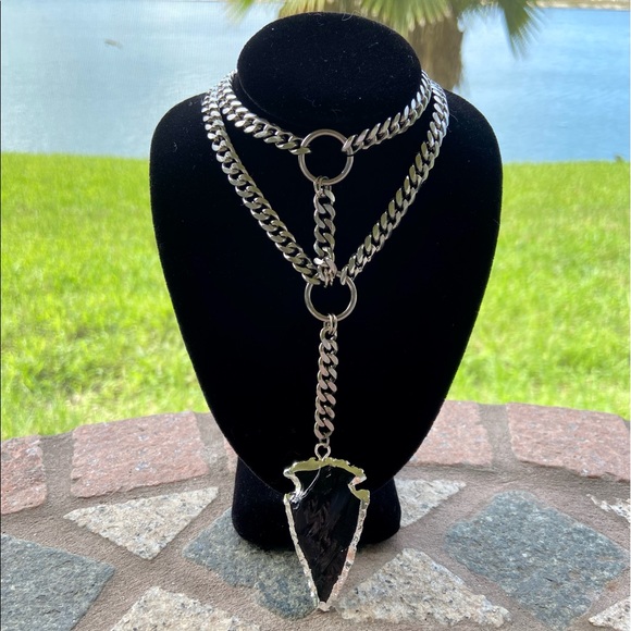 Thick stainless steel chocker obsidian arrow charm - Picture 8 of 13